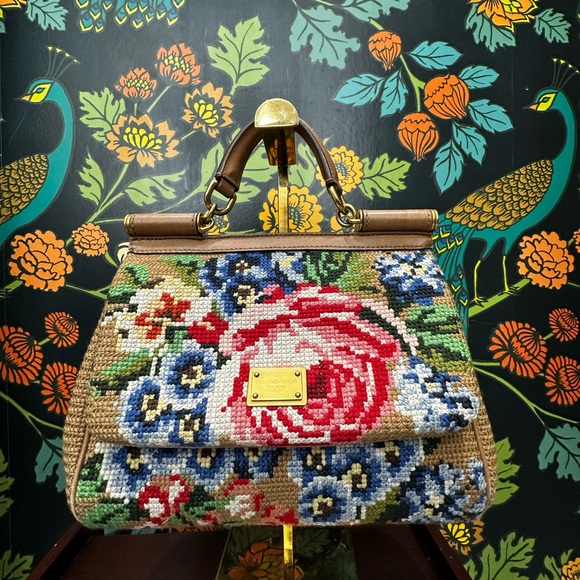 Dolce & Gabbana Floral Needlepoint Satchel w/ crossbody Strap – Made in Italy - Picture 4 of 17